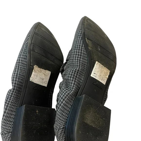 Women’s CLARKS Tilmont Eve Black and Gray Loafers Shoes - Picture 6 of 7